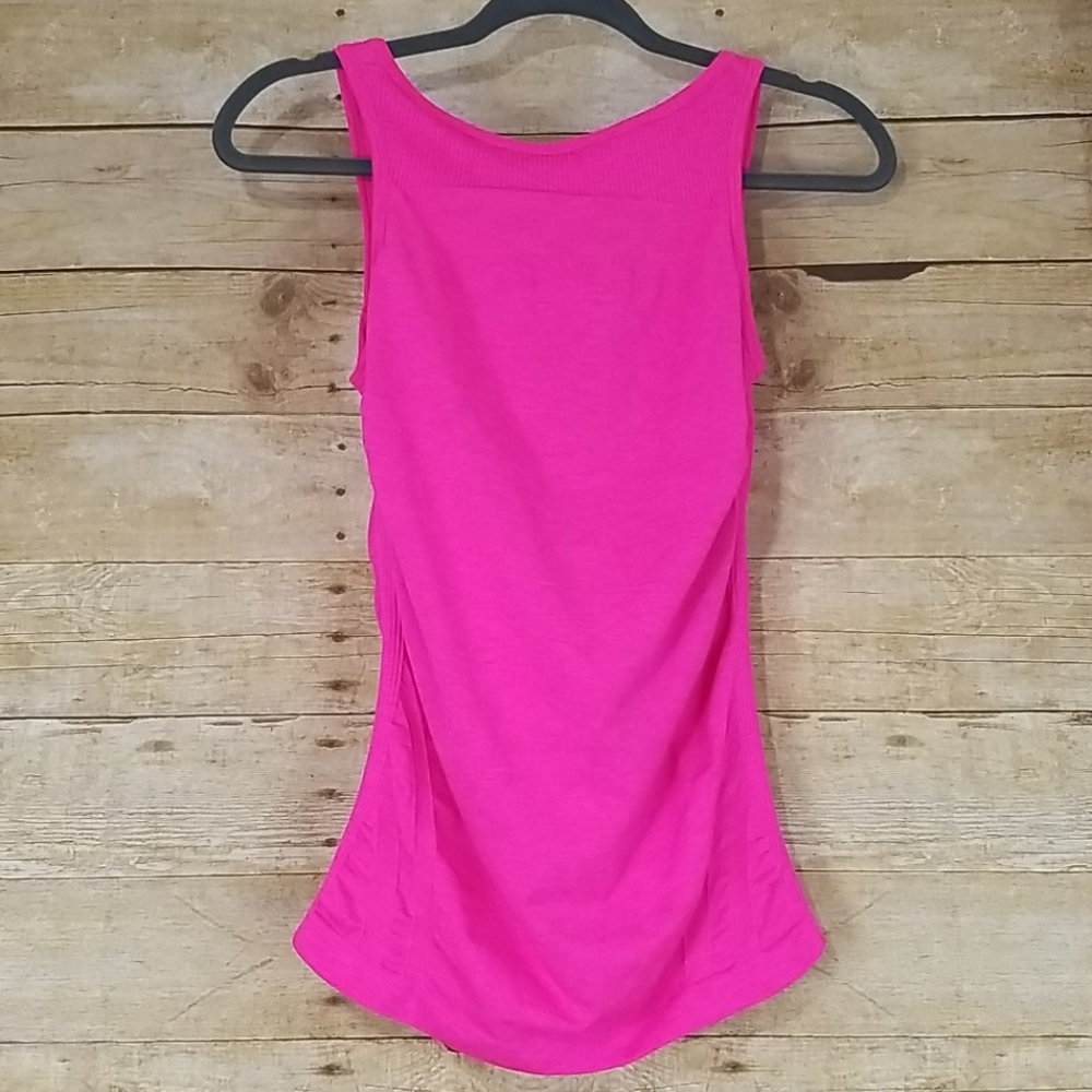 Athleta Fitted Pink Sleeveless Tank Top
